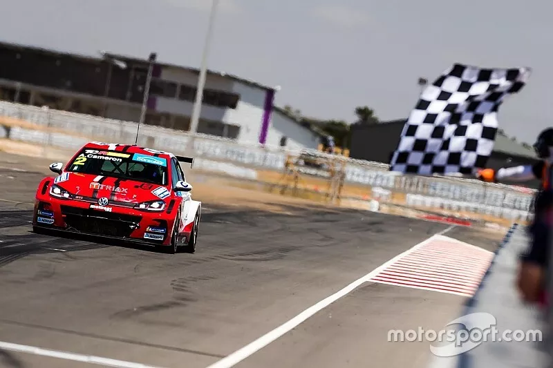 Aaron Cameron, Melbourne Performance Centre Volkswagen