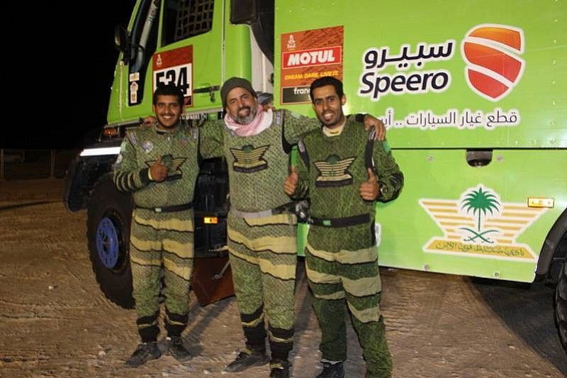 Ibrahm Almhuna, Osama Alsanad, Raed Abo Theeb