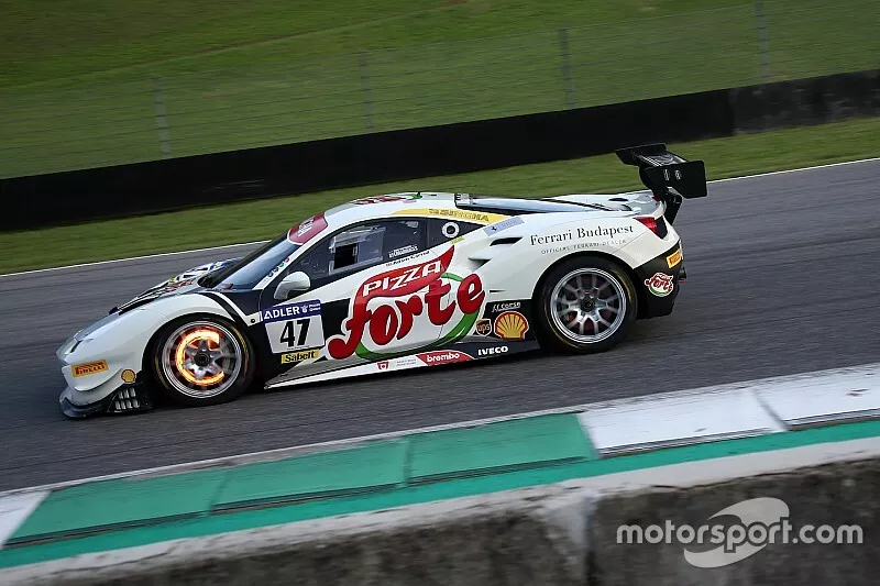 #47 Ferrari 488 Challenge, Ferrari Budapest: Adam Carroll