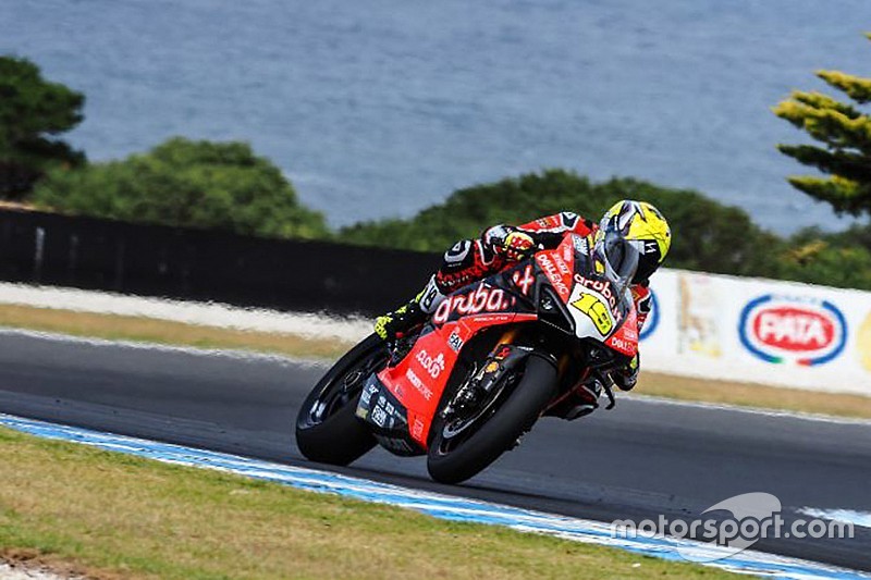 Bautista, WSBK Phillip Island testinin ilk gününü zirvede tamamladı