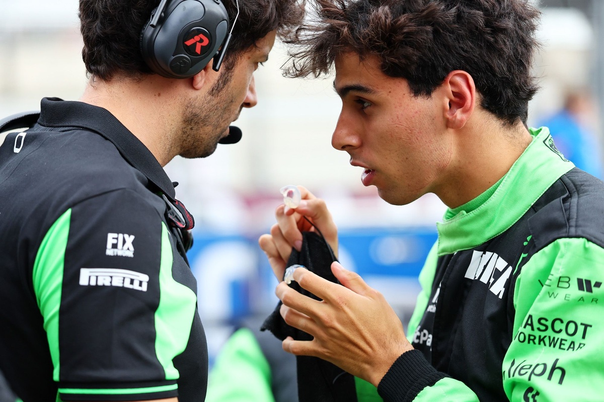 Bortoleto revela 'lado' da F1 que mais o surpreendeu no ano de estreia