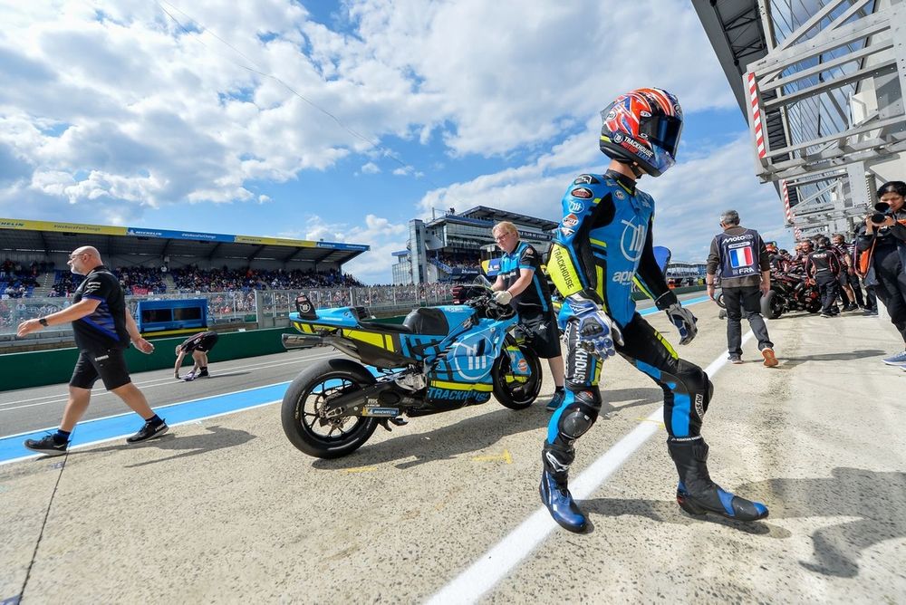 最新 トラックハウスレーシング 小椋藍 応援フラッグ motogp アプリリア 最新トラックハウスレーシング 小椋藍 応援フラッグ motogp