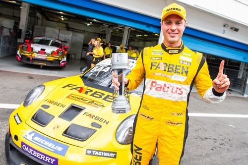 Porsche Cup: Muller voa e faz as poles da Carrera Cup no Estoril
