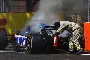 Alpine F1 team making changes "on the fly" amid nightmare Baku Friday