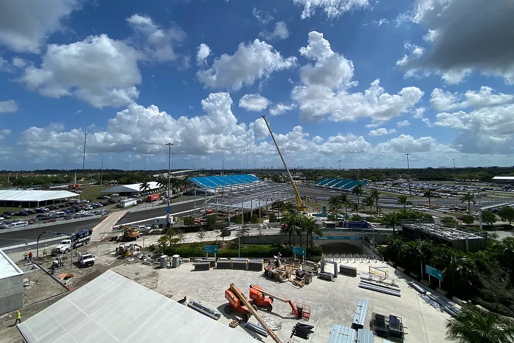 Les travaux de construction du circuit de Miami