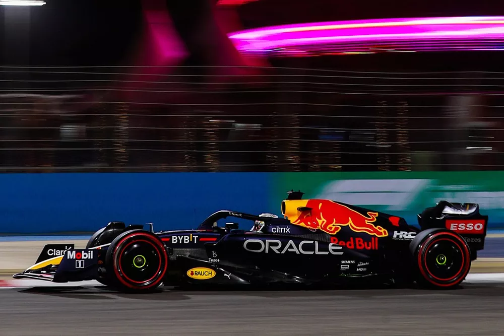 Max Verstappen, Red Bull Racing RB18
