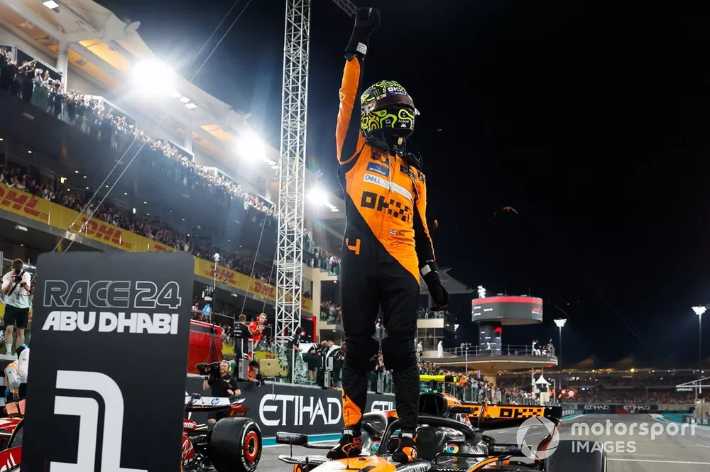 Lando Norris, McLaren MCL38
