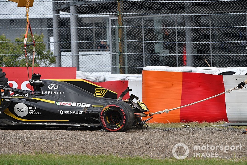 Hülkenberg összetört Renault-ja a Japán Nagydíjról