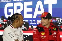 F1 - Vasseur nega negociações com Hamilton para correr pela Ferrari: "Somos amigos"