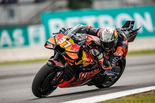 MotoGP: Acosta lidera treino frenético do GP da Malásia; Bagnaia e Bezzecchi fora do Q2