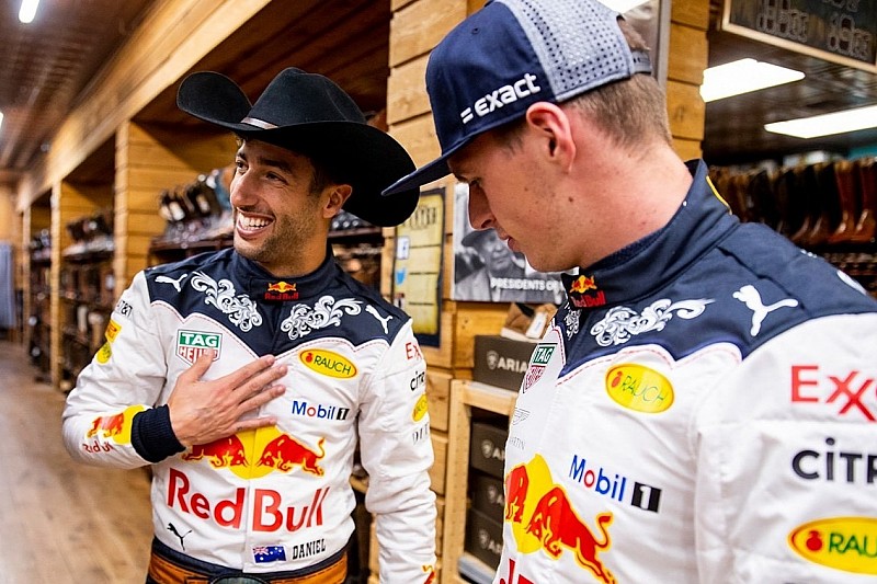 Rosberg szerint Ricciardo Verstappen miatt ment el, és a Renault-val rossz lóra tett