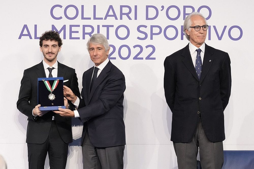 Pecco Bagnaia recibe el Collari d'Oro al merito sportivo