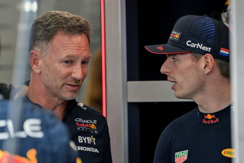 Christian Horner, diretor de equipe da Red Bull Racing, com Max Verstappen, Red Bull Racing