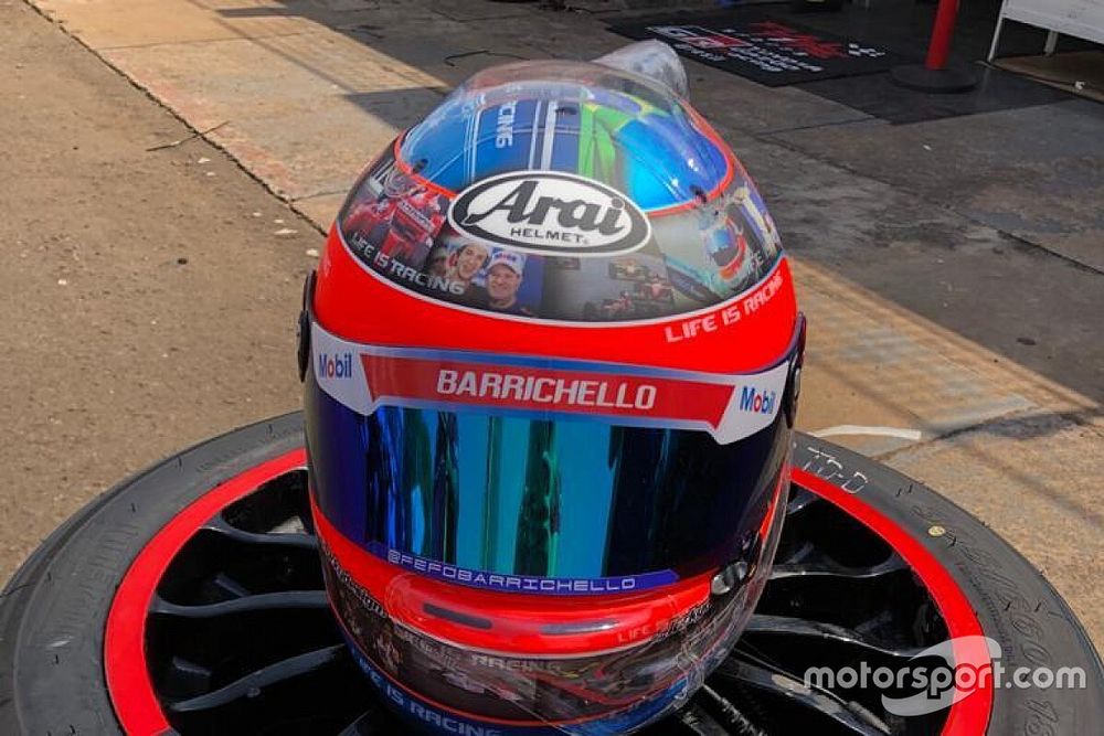 Capacete especial de Rubens Barrichello em Londrina