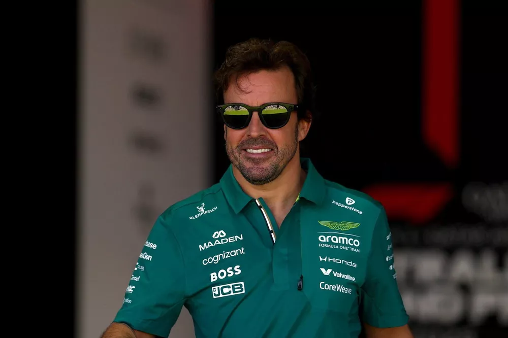 Fernando Alonso, Aston Martin Racing