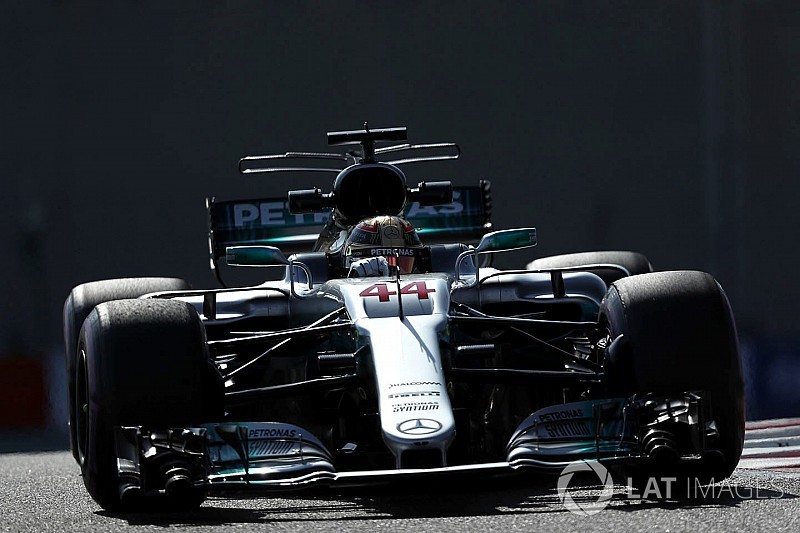 Abu Dhabi, Libere 3: Hamilton fa il vuoto, Mercedes imprendibili?