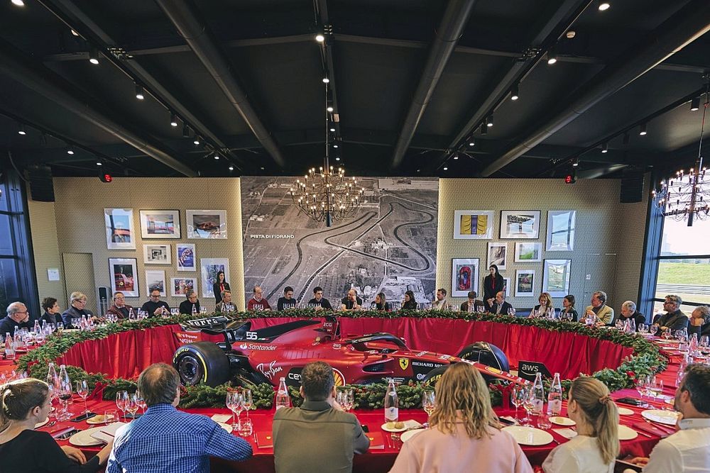 Atmosfera al pranzo di Natale Ferrari