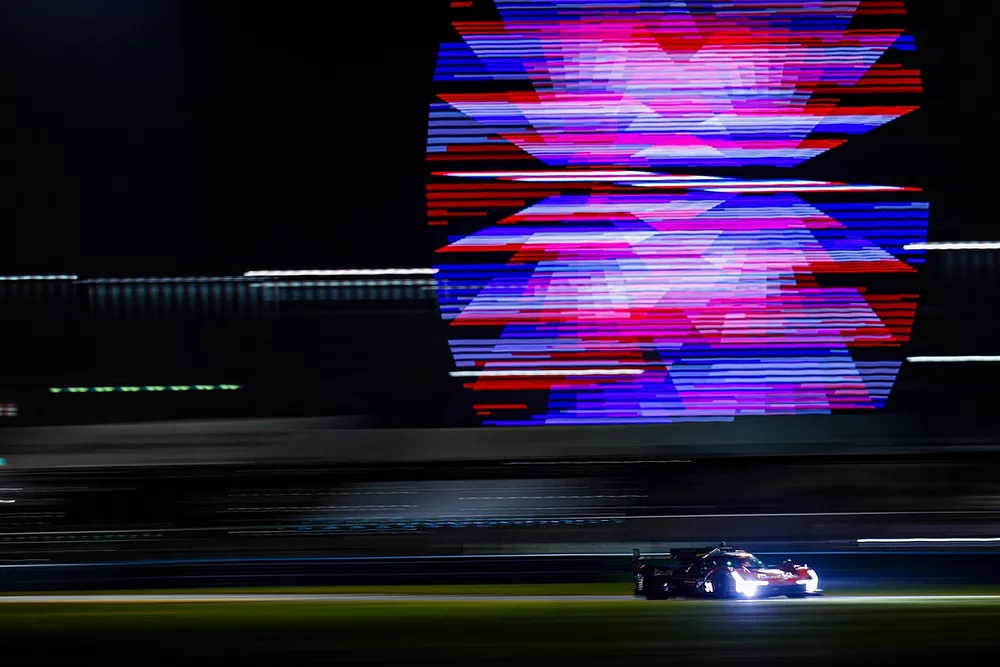 #31 Action Express Racing Cadillac V-Series.R: Pipo Derani, Jack Aitken, Tom Blomqvist