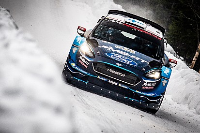 Suninen cede el liderato a Tanak tras un error