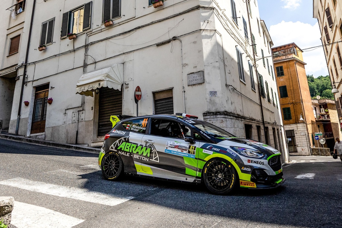 Abramowski o krok od tytułu