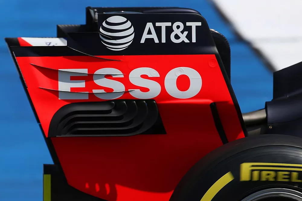 Placa trasera del aler&oacute;n del Red Bull Racing RB16