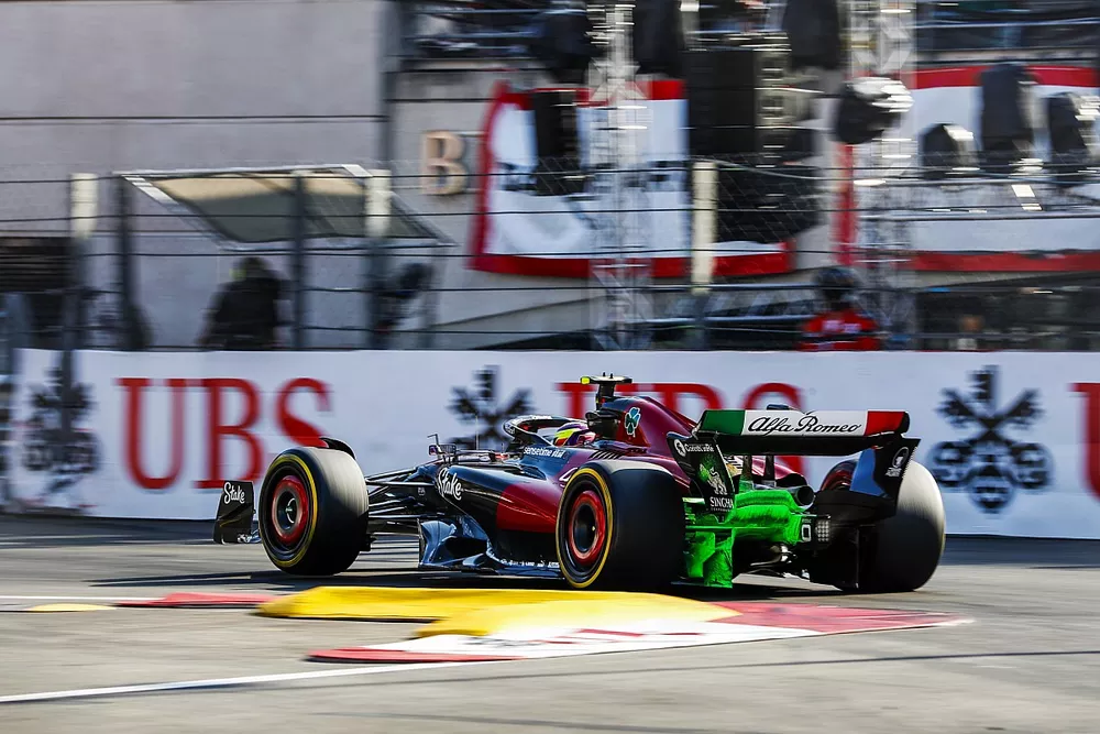 Zhou Guanyu, Alfa Romeo C43
