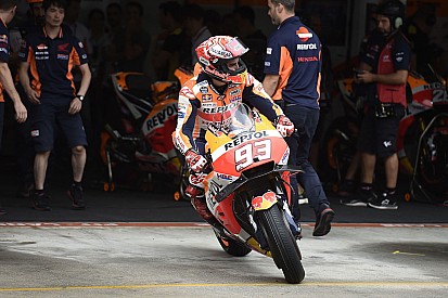 MotoGP Valencia FT1: Marc Marquez im Regen Schnellster vor Pramac-Duo
