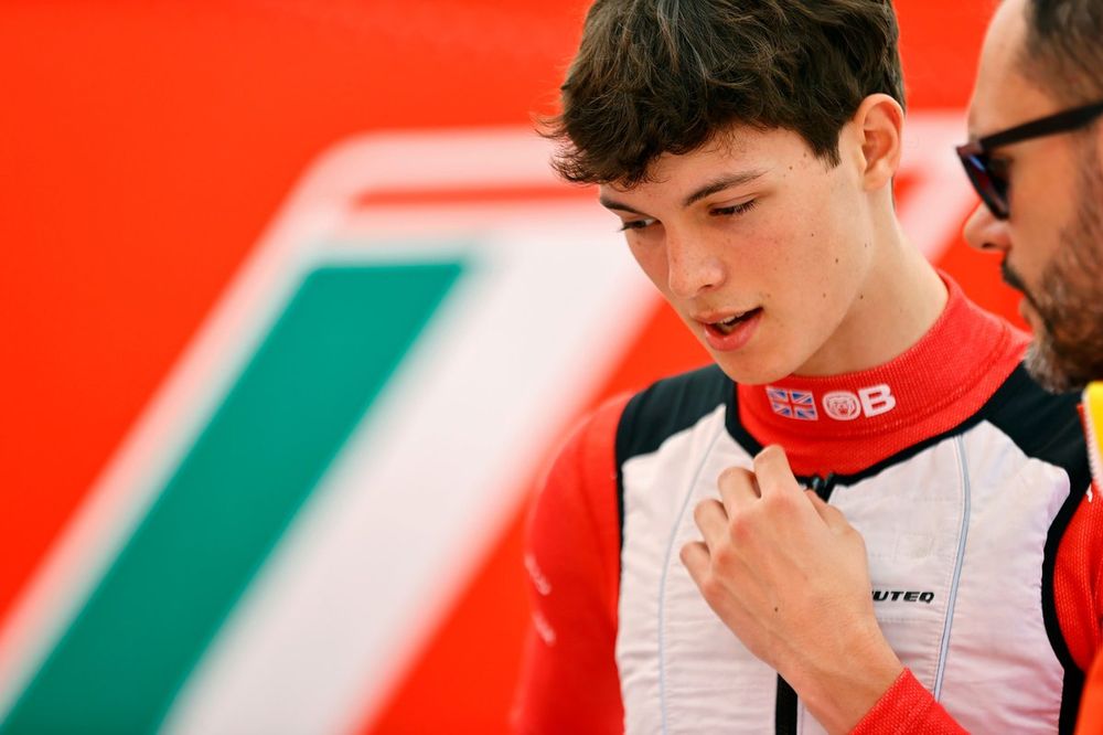 Oliver Bearman, Haas F1 Team, in the paddock