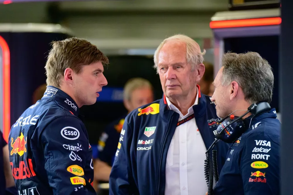 Max Verstappen, Dr. Helmut Marko y Christian Horner Red Bull Racing
