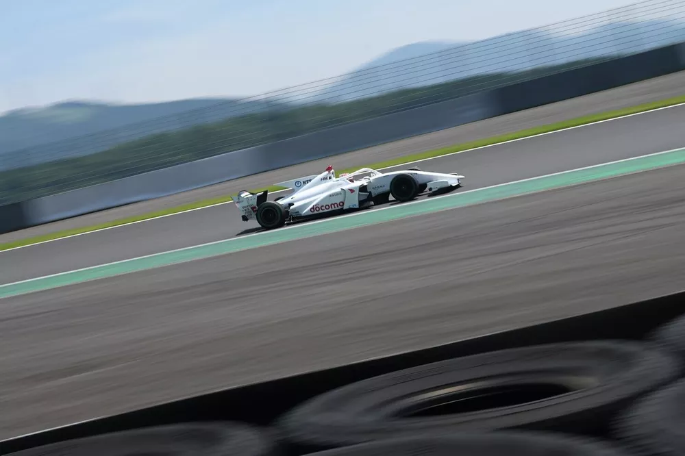 Tadasuke Makino, DOCOMO TEAM DANDELION RACING