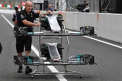 Explicación: Cómo Mercedes sigue explotando la aerodinámica en el W08