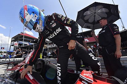 Wickens prosegue la riabilitazione: ecco i primi passi assistito!