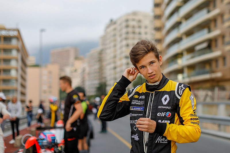 Юніор Renault Лундгаард замінить Палмера у MP