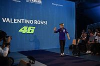 Yamaha presenta en Yakarta y de madrugada la nueva M1 2019 de Rossi y Vi&ntilde;ales