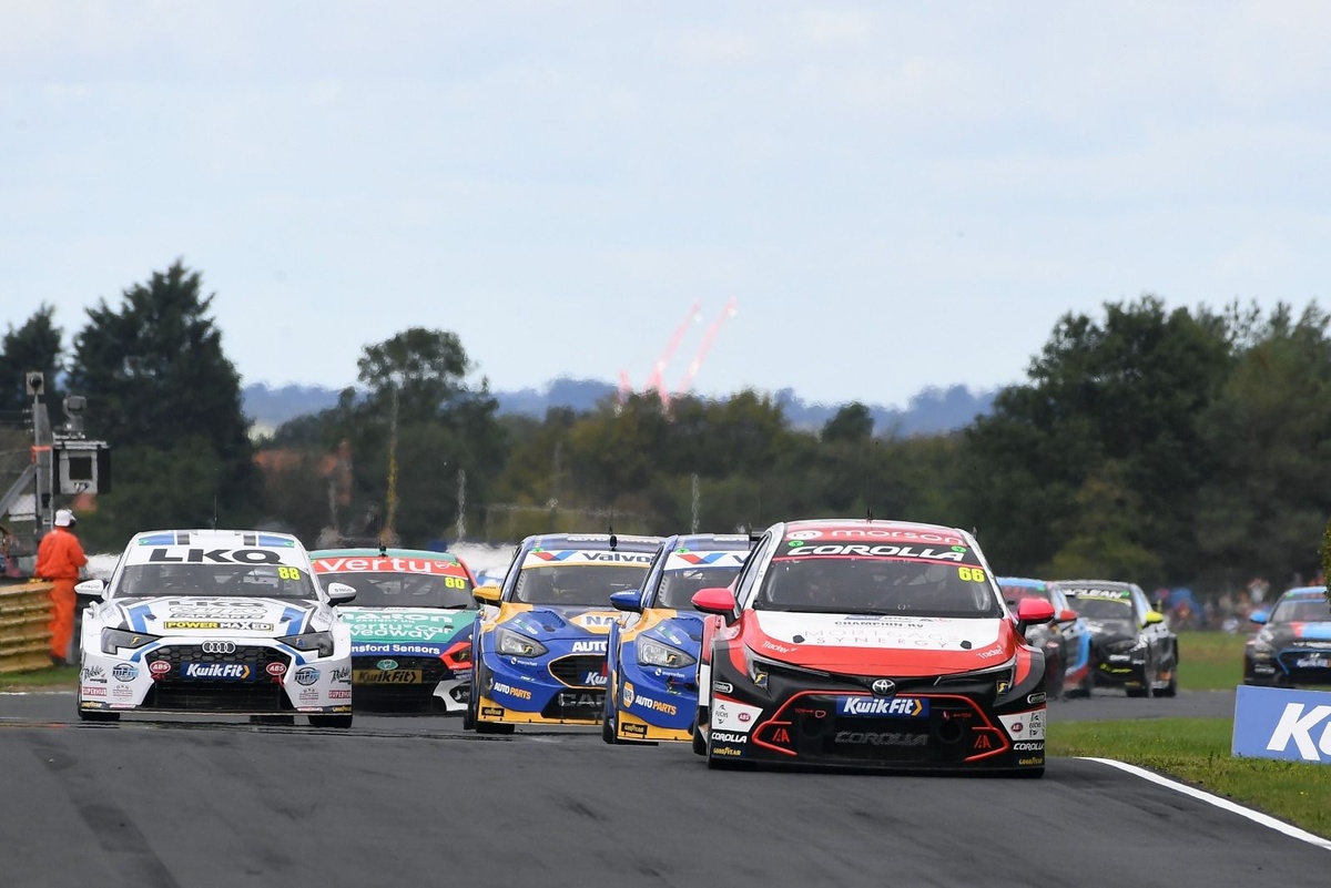 BTCC Croft: Cook wins wet-weather thriller from Sutton