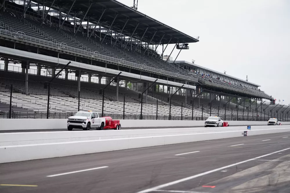 Track drying at Indianapolis Motor Speedway