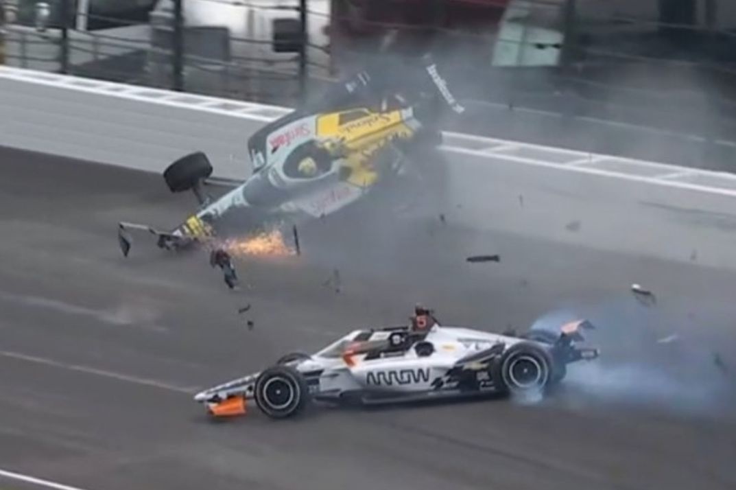 VIDEO: Pato O'Ward protagoniza un fuerte choque múltiple el lunes en Indy 500