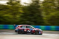 Tarquini gana al tercera carrera del WTCR en Hungr&iacute;a
