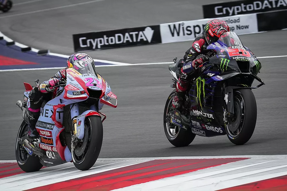 Fabio Quartararo, Yamaha Factory Racing, Enea Bastianini, Gresini Racing MotoGP