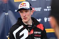 Evans może wr&oacute;cić do samochodu