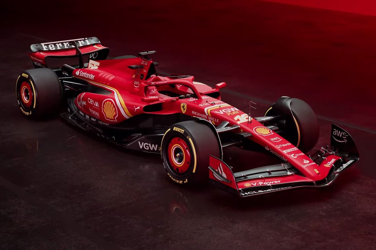 ❤️【新品】フェラーリ 2024 イヤーブック J*I様 フェラーリ FERRARI 2024 イヤーブック + マガジン66