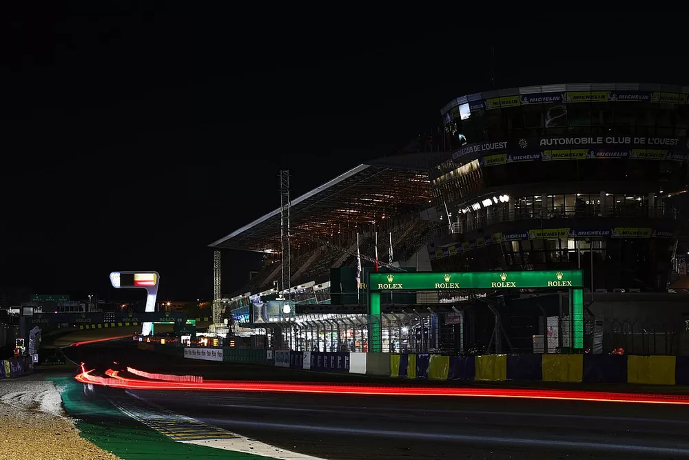 Race Action 
