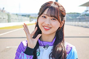 富田鈴花 日向坂46 サーキットで会いましょう アベマ スーパーフォーミュラ super-formula-suzuka-2023-富田