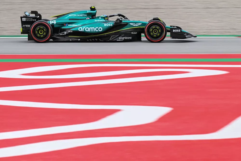 Fernando Alonso, Aston Martin AMR24