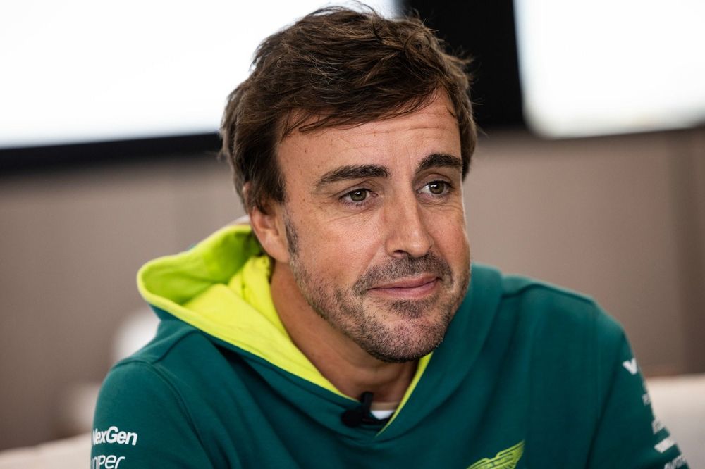 Fernando Alonso, Aston Martin F1 Team 