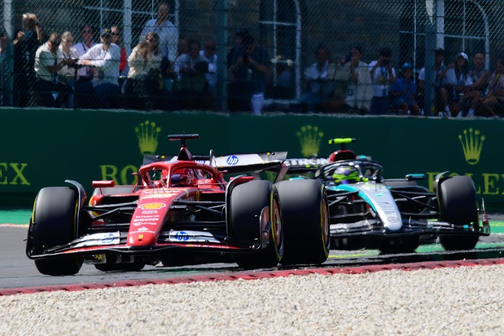 Charles Leclerc, Ferrari SF-24,Lewis Hamilton, Mercedes W15