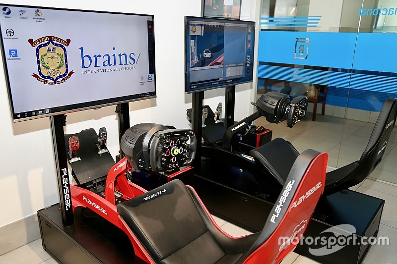 Un simulador de F1 en clase