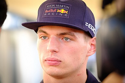 Verstappen prega paciência para aliança entre Red Bull e Honda