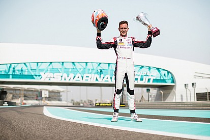Hubert décroche un volant F2 et le soutien renforcé de Renault