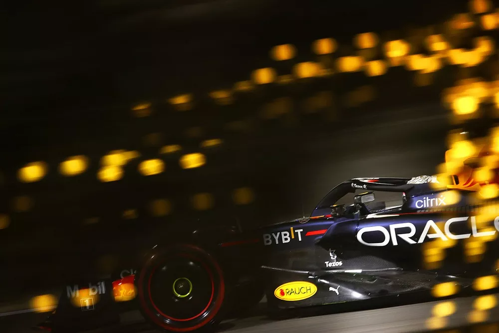 Max Verstappen, Red Bull Racing RB18
